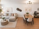 Salon - 40 Rue De Poitiers, Candiac, QC  - Indoor 