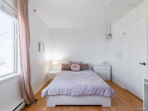 Chambre à coucher - 40 Rue De Poitiers, Candiac, QC - Indoor Photo Showing Bedroom