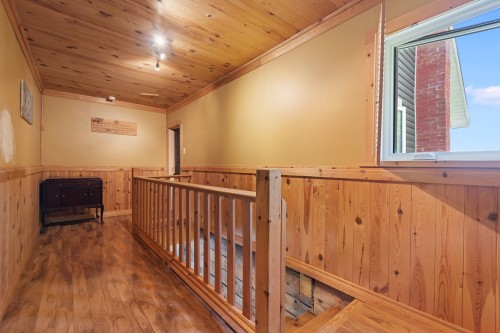 Escalier - 9 Ch. Martin, Gracefield, QC 