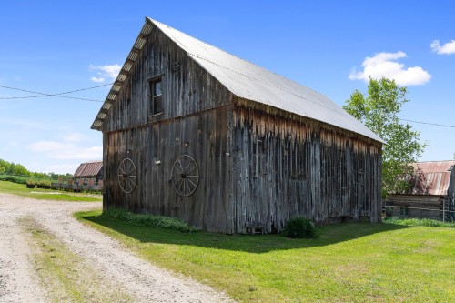 Grange - 9 Ch. Martin, Gracefield, QC 