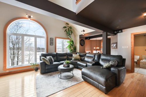 Living Room - 975 Rg St-Henri, Saint-Armand, QC - Indoor Photo Showing Living Room