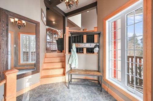 Mud Room - 975 Rg St-Henri, Saint-Armand, QC - Indoor Photo Showing Other Room
