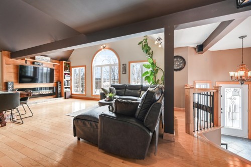 Living Room - 975 Rg St-Henri, Saint-Armand, QC - Indoor Photo Showing Other Room