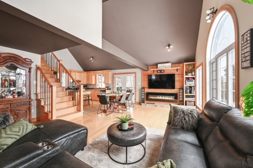 Living Room - 975 Rg St-Henri, Saint-Armand, QC - Indoor Photo Showing Living Room