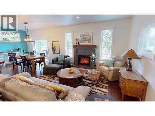 956 Copper Point Way, Invermere, BC 