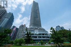 5611 - 11 WELLESLEY STREET W Toronto, ON M4Y 0G4