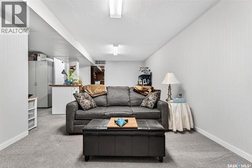 1031 Ross Street E, Moose Jaw, SK 