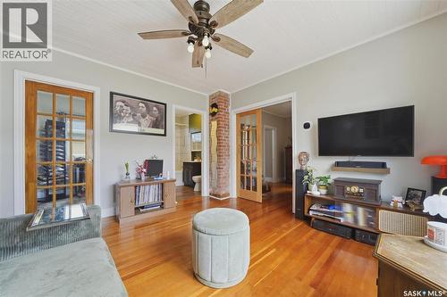 811 O Avenue S, Saskatoon, SK 
