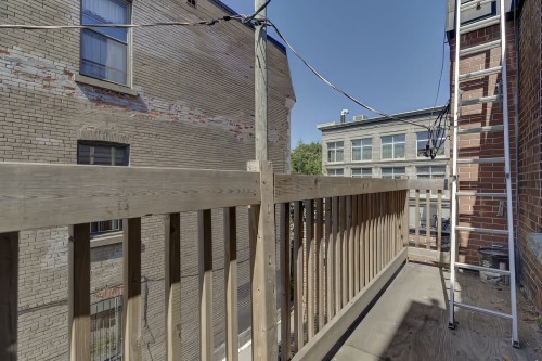 Balcon - 346  - 346B Av. Victoria, Westmount, QC - Outdoor With Exterior