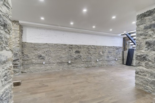 Commerce - 346  - 346B Av. Victoria, Westmount, QC - Indoor
