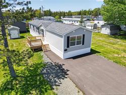 8 Linda LANE Moncton, NB E1E 3T8