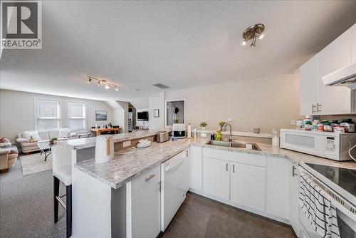 1500 Cedar Avenue, Trail, BC 