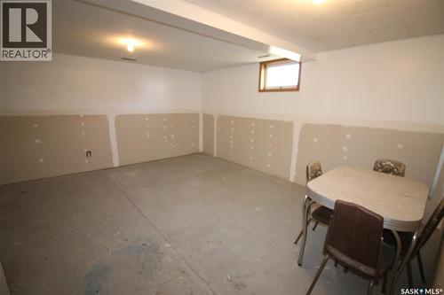 710 Railway Avenue, Arlington Rm No. 79, SK 
