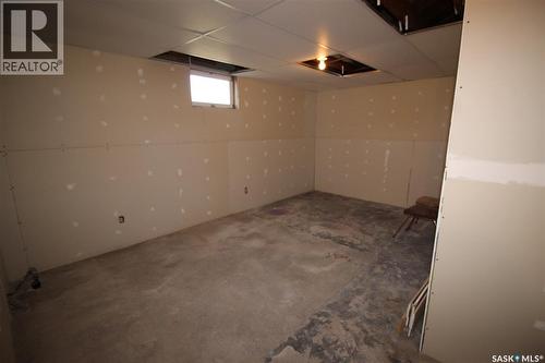710 Railway Avenue, Arlington Rm No. 79, SK 