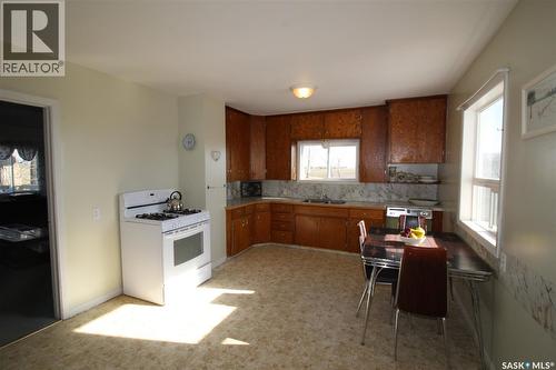 710 Railway Avenue, Arlington Rm No. 79, SK 