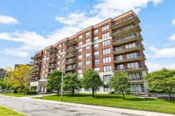 308-6030 Boul. Cavendish Côte-Saint-Luc, QC H4W 3K1