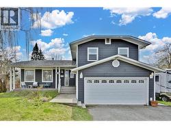 2545 Crestview Road West Kelowna, BC V1Z 1Z4
