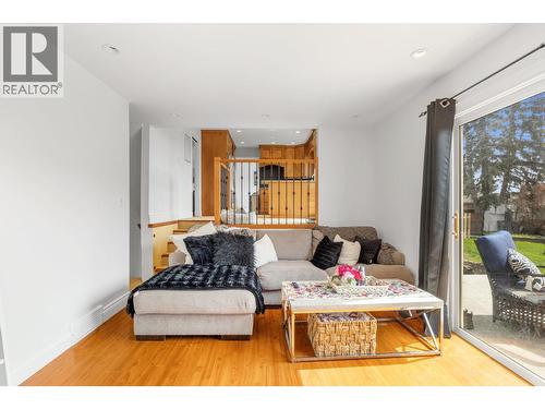 2545 Crestview Road, West Kelowna, BC 