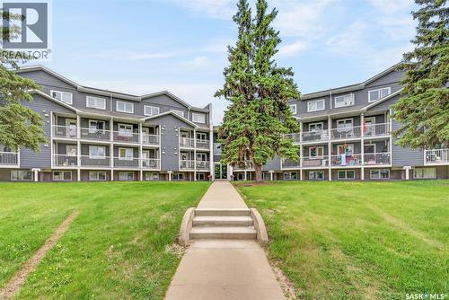 109 515 28Th Street E, Prince Albert, SK - Outdoor With Facade