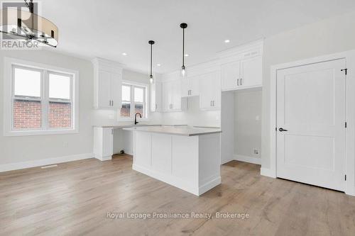 10 Dunmor Street, Stirling-Rawdon (Stirling Ward), ON - Indoor Photo Showing Kitchen