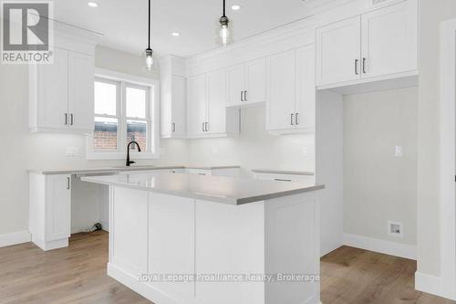 10 Dunmor Street, Stirling-Rawdon (Stirling Ward), ON - Indoor Photo Showing Kitchen