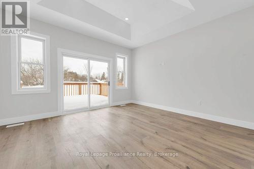 10 Dunmor Street, Stirling-Rawdon (Stirling Ward), ON - Indoor Photo Showing Other Room