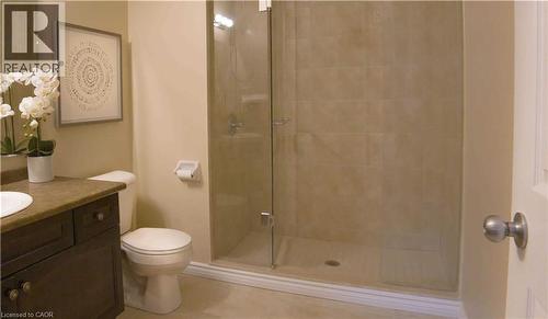 523 Windflower Crescent, Kitchener, ON - Indoor Photo Showing Bathroom