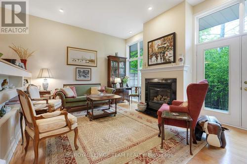 GAS FIREPLACE - 13 Oak Park Private, Ottawa, ON - Indoor Photo Showing Living Room With Fireplace