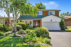 2130 VARENCY DRIVE  Mississauga, ON L5K 1C3