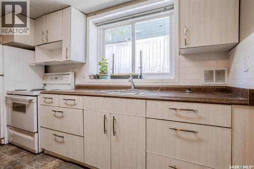 618 3Rd Street E, Saskatoon, SK 