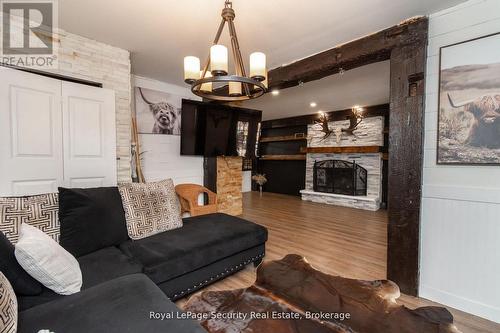 73 College Crescent, Barrie, ON - Indoor Photo Showing Living Room With Fireplace