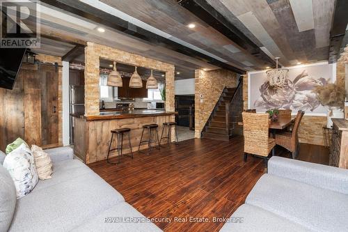 73 College Crescent, Barrie, ON - Indoor