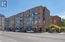204 - 225 DAVENPORT ROAD Toronto, ON M5R 3R2