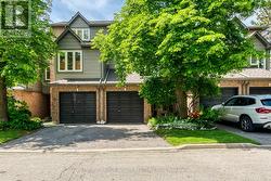 9 - 460 BRISTOL ROAD W  Mississauga, ON L5R 3P6
