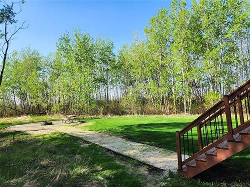 11 Tysoski Dr, Vita, MB 