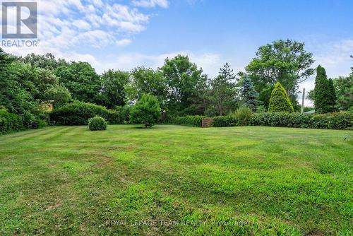 5687 Cherry Street, South Dundas, ON - Outdoor