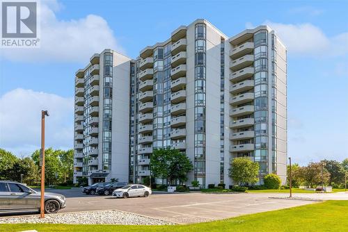 909 - 5090 PINEDALE AVENUE  Burlington, ON L7L 3V8