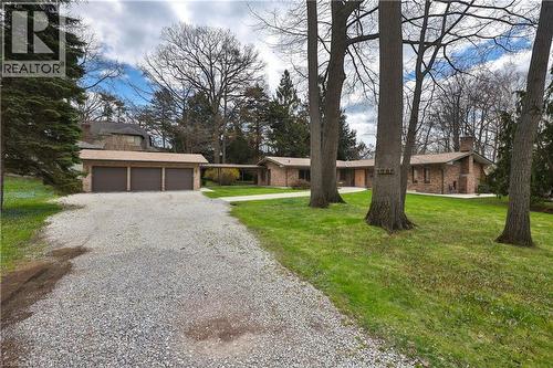 1066 Stockwell Avenue, Mississauga, ON - Outdoor