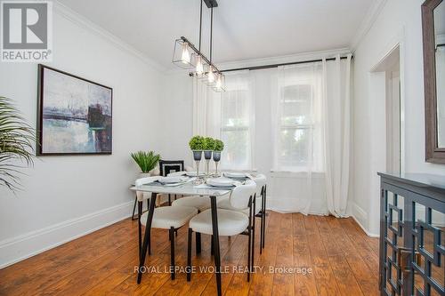 44 Krug Street, Kitchener, ON - Indoor Photo Showing Living Room