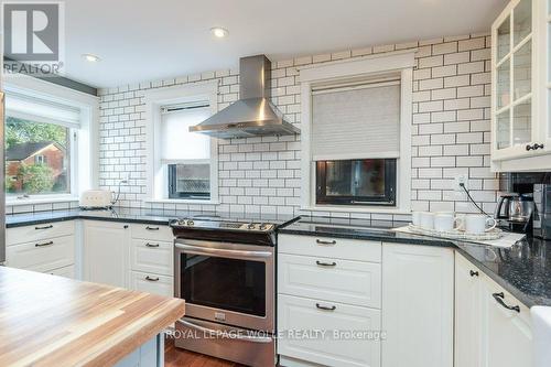 44 Krug Street, Kitchener, ON - Indoor Photo Showing Kitchen With Stainless Steel Kitchen With Upgraded Kitchen