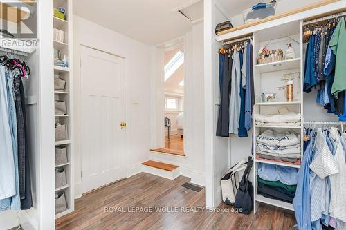 44 Krug Street, Kitchener, ON - Indoor Photo Showing Bedroom