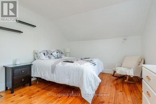 44 Krug Street, Kitchener, ON - Indoor Photo Showing Bathroom