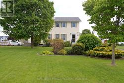 964 UXBRIDGE CRESCENT Kingston (East Gardiners Rd), ON K7M 8K8