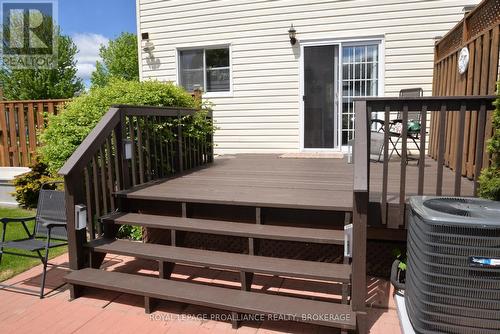 964 Uxbridge Crescent, Kingston (East Gardiners Rd), ON - Outdoor With Exterior