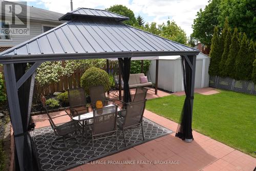 964 Uxbridge Crescent, Kingston (East Gardiners Rd), ON - Outdoor