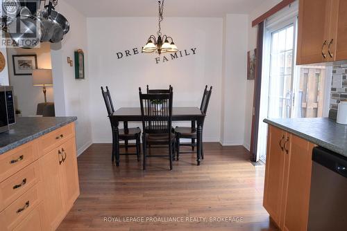 964 Uxbridge Crescent, Kingston (East Gardiners Rd), ON - Indoor