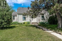 272 JOHN STREET N Stratford, ON N5A 6M1