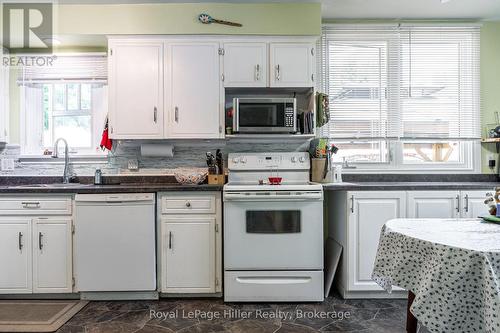 272 John Street N, Stratford, ON - Indoor Photo Showing Kitchen