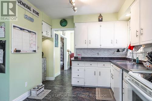 272 John Street N, Stratford, ON - Indoor Photo Showing Kitchen