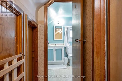 272 John Street N, Stratford, ON - Indoor Photo Showing Other Room